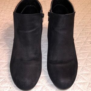 Pierre Dumas Black Wedge Heels